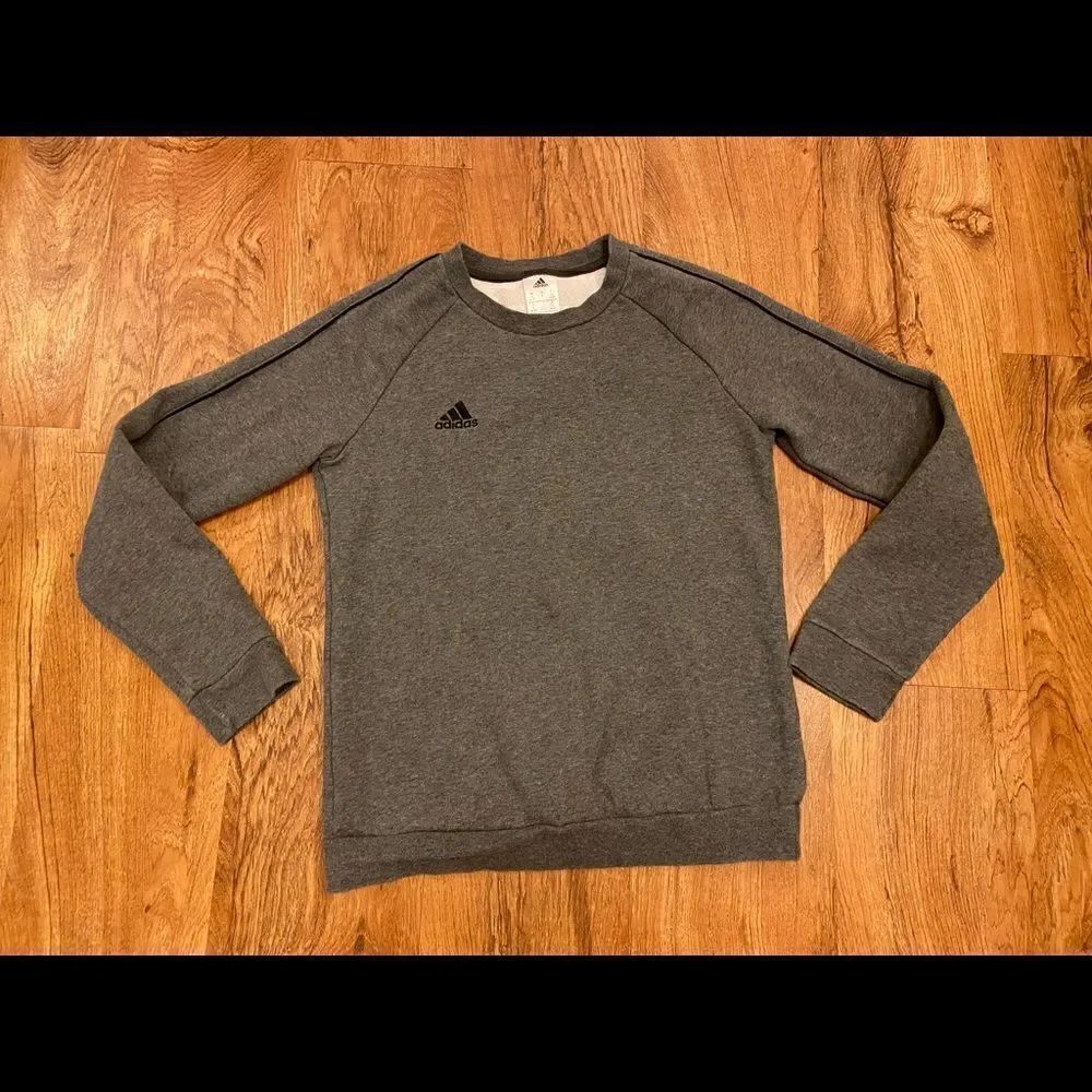 Adidas dark grey crewneck sweatshirt